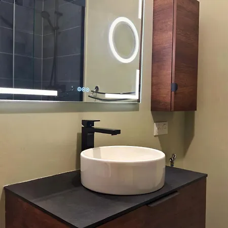 Le Verdet Sncf Station * Le Mans