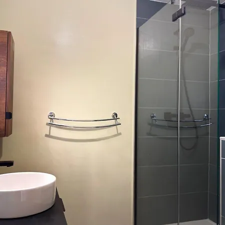 Le Verdet Sncf Station Le Mans