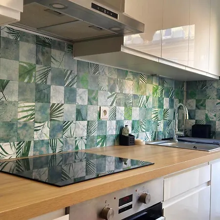 Le Verdet Sncf Station Lägenhet