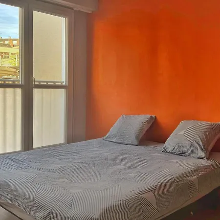 Le Verdet Sncf Station * Λε Μανς